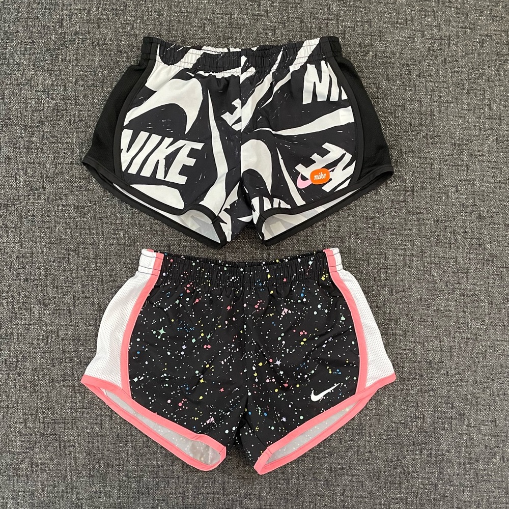 Lot of 2 Nike toddler girl shorts, size 4T